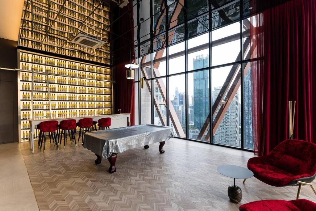 Klcc Musicalsty5Pax At Scarletzsuites Kuala Lumpur Exterior photo