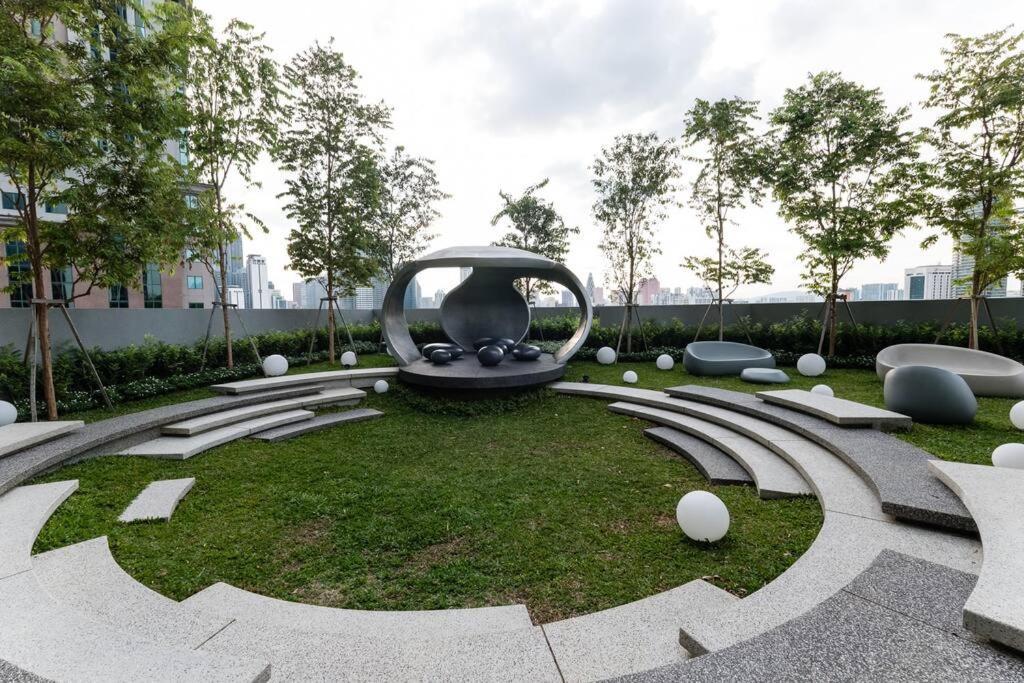 Klcc Musicalsty5Pax At Scarletzsuites Kuala Lumpur Exterior photo